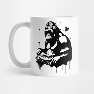 dj gorilla playing the music Mug